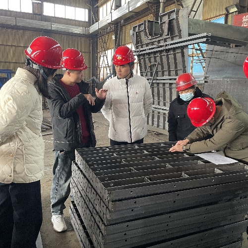 现场见证，携手客户共鉴“可调节”钢模板